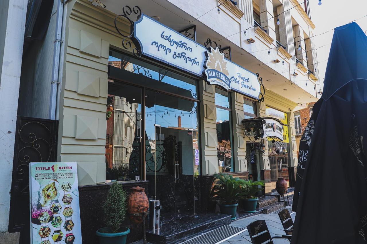 Old Garden Hotel บาทูมิ ภายนอก รูปภาพ